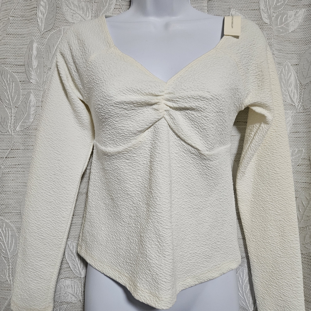 Anthropologie Cream Textured Blouse Size XS Normcore